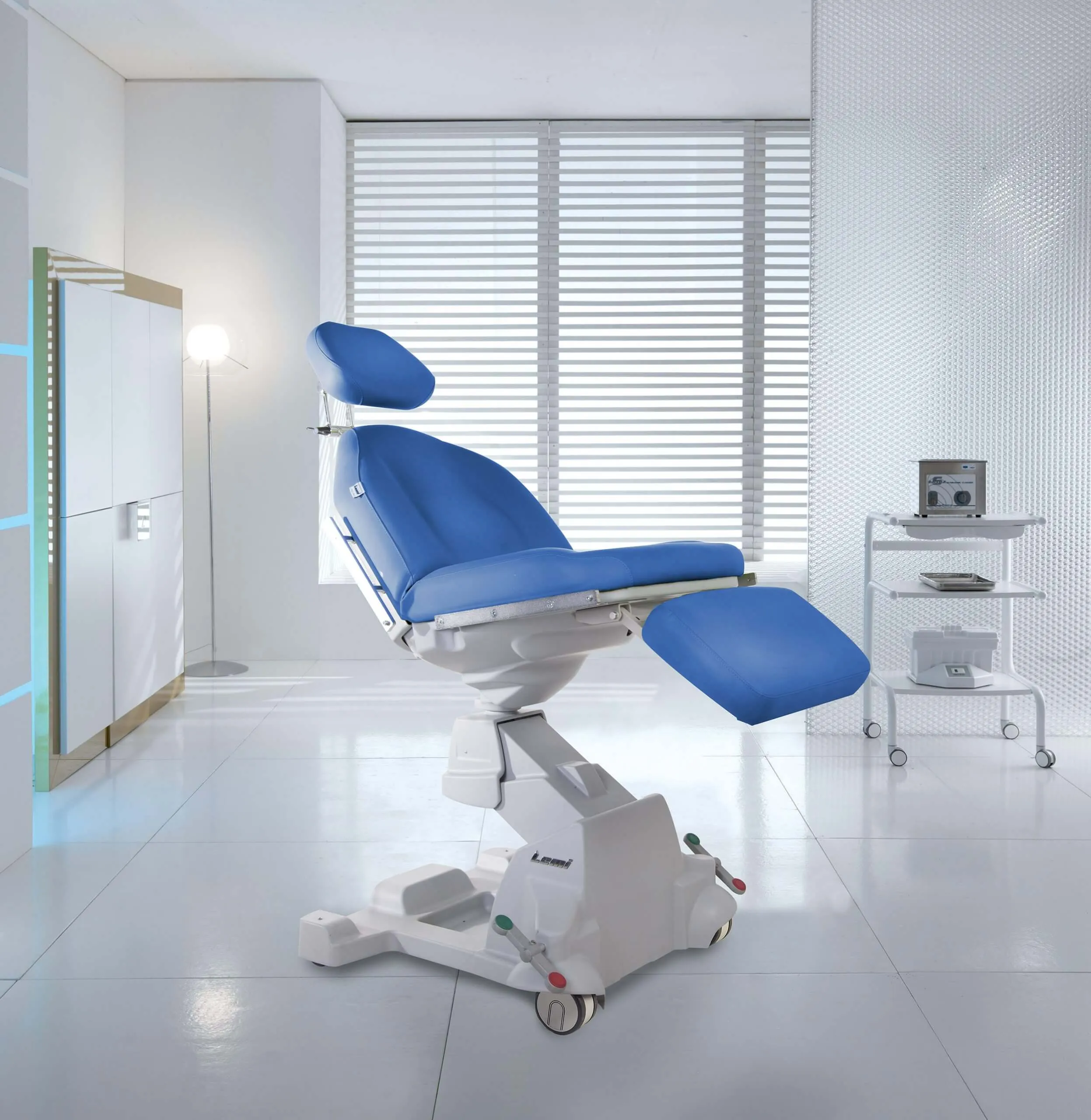 Lemi Dentamed Move ➜ Стоматологическое и офтальмологическое кресло, купить в Украине | Alfaspa изображение 3