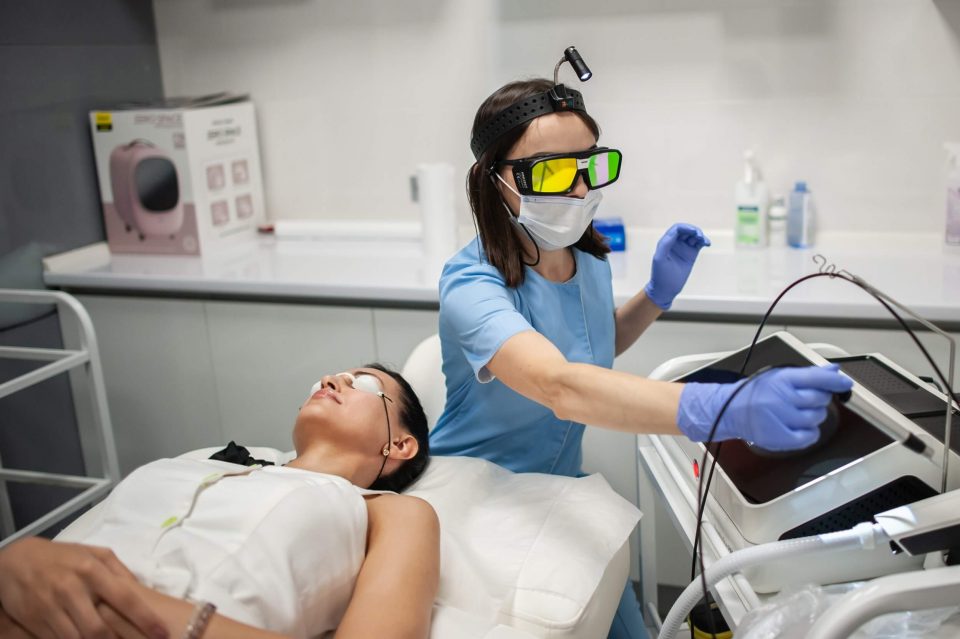 Идеальная кожа: все, что нужно знать о куперозе, пигментации и удалении сосудов | Alfaspa изображение 7