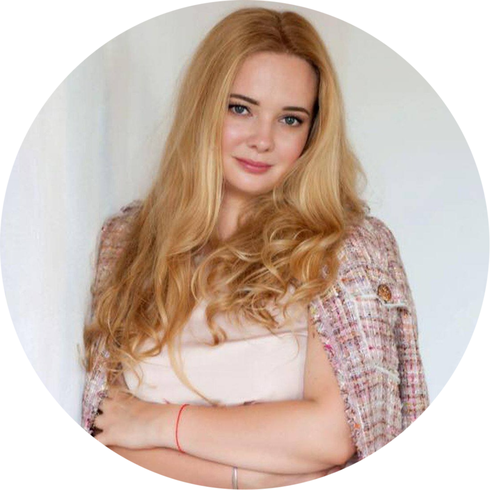 Опыт редактора Vogue в отношении Фототерапии лица IPDL в Litus Clinic. | Alfaspa изображение 1