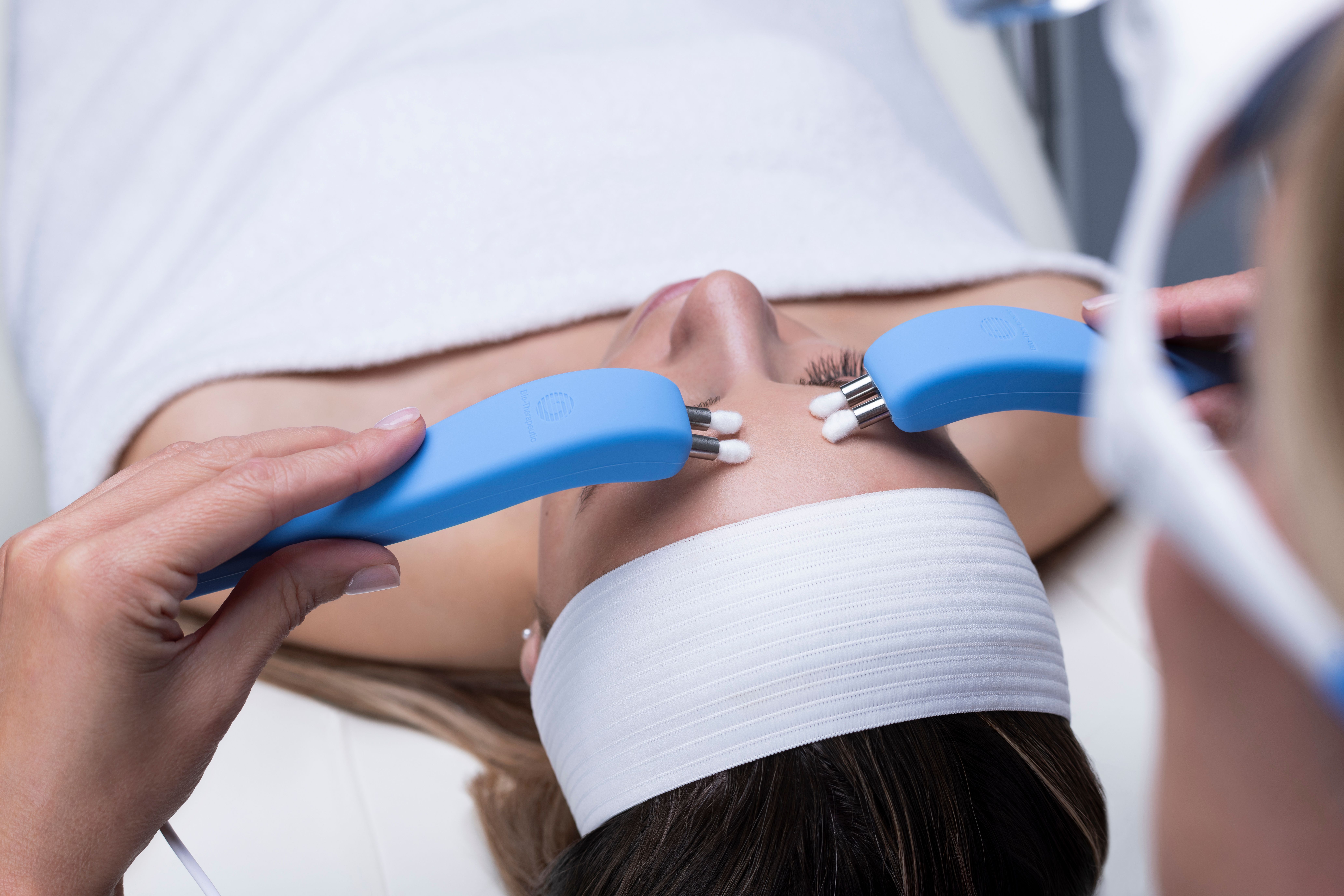 Компактний апарат мікрострумової терапії BT-Nano | Alfaspa зображення 23